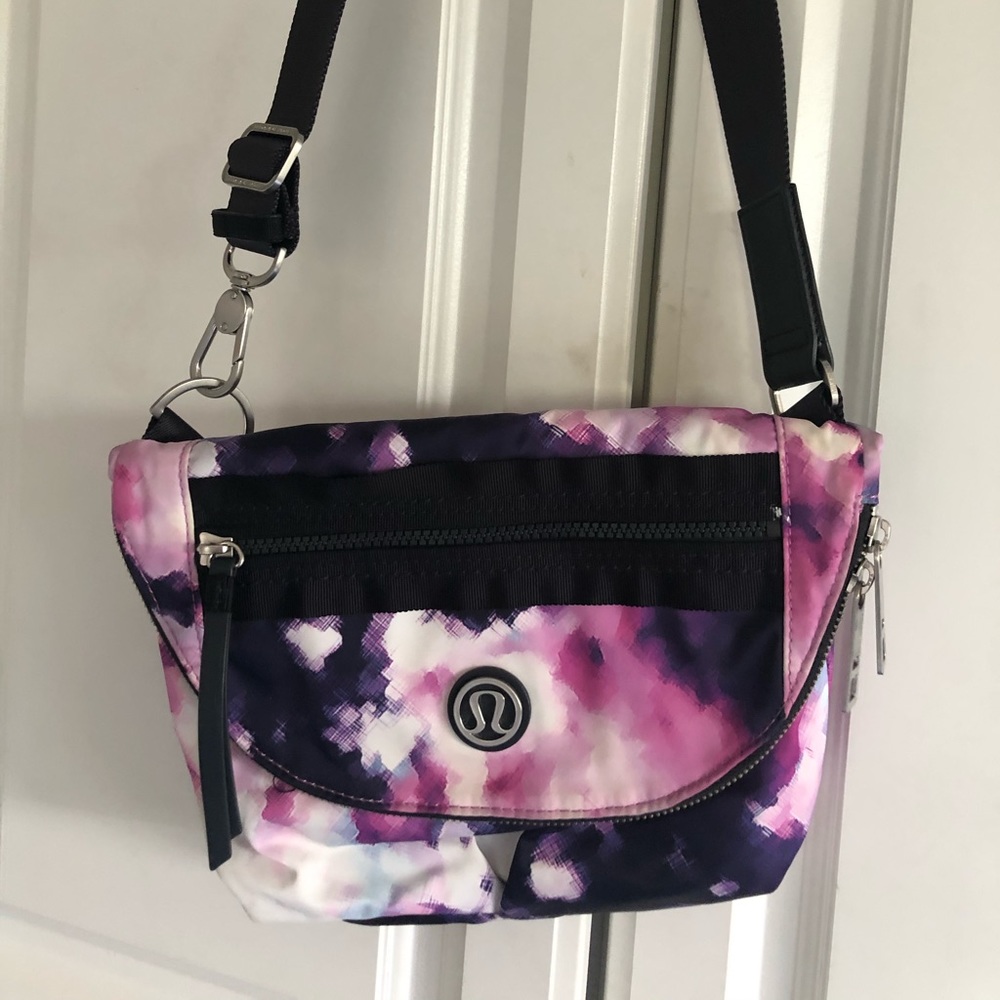 Lululemon festival bag blooming pixie